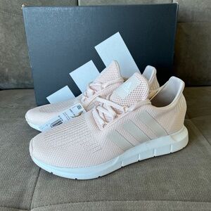Adidas Swift Run 1.0